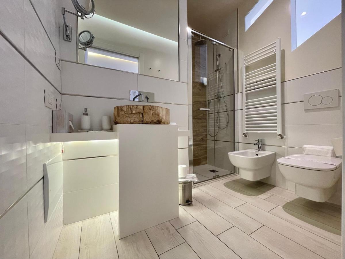 Mariarosa Suites Комо Екстериор снимка
